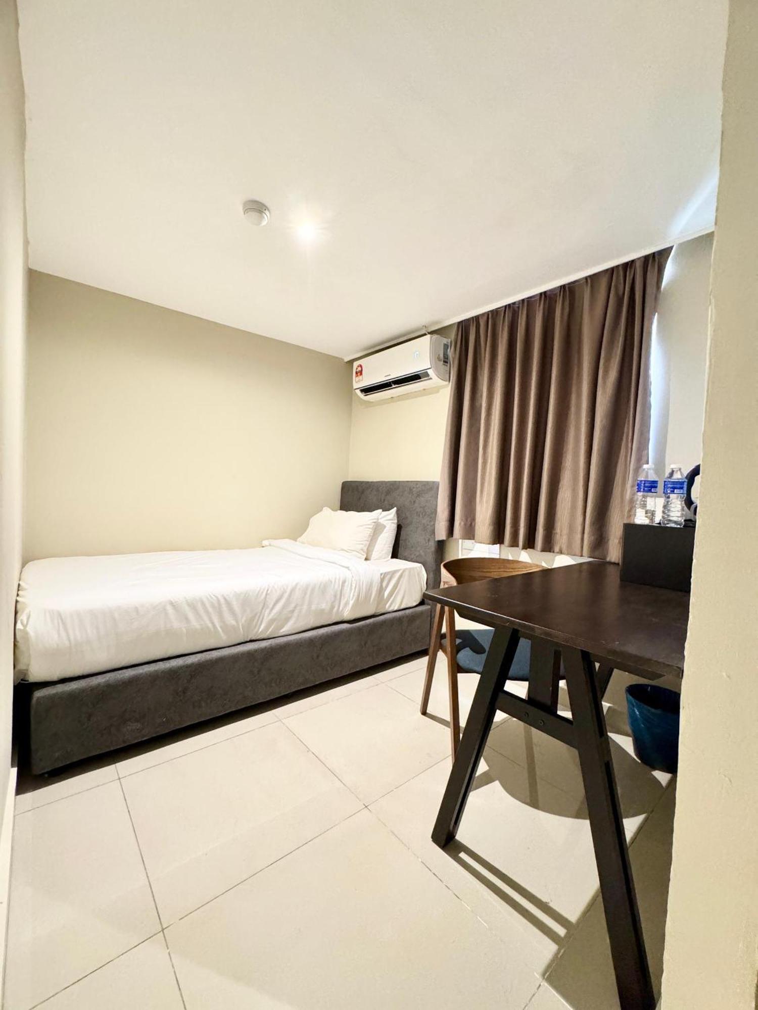 Kingston Hotel 6 - Changkat, Bukit Bintang Kuala Lumpur Bagian luar foto