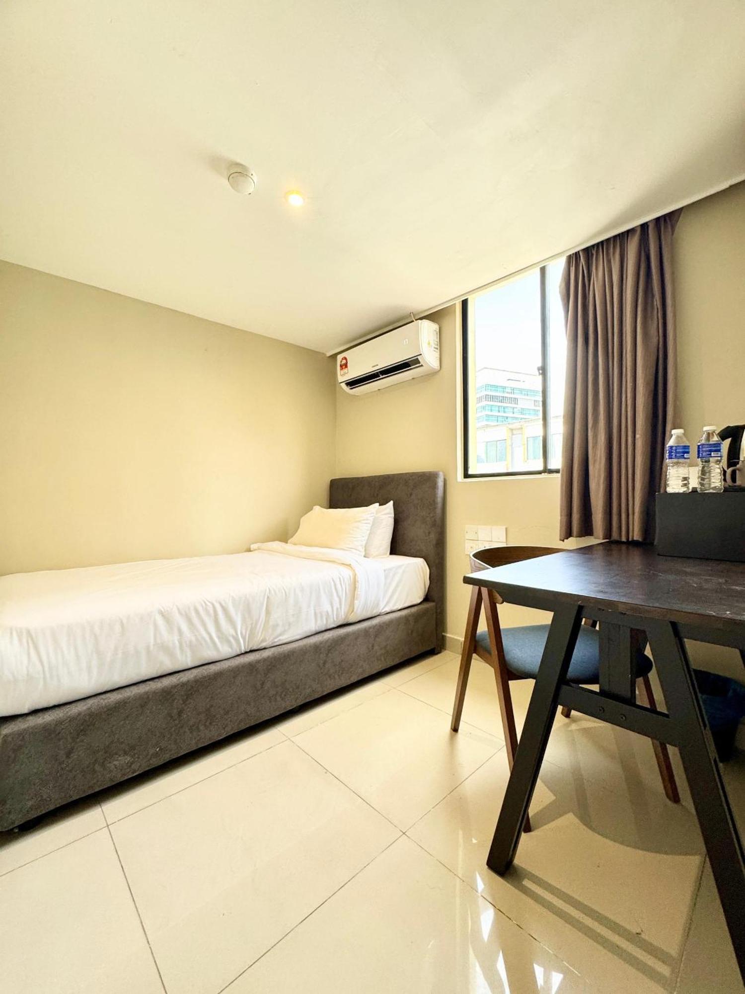 Kingston Hotel 6 - Changkat, Bukit Bintang Kuala Lumpur Bagian luar foto